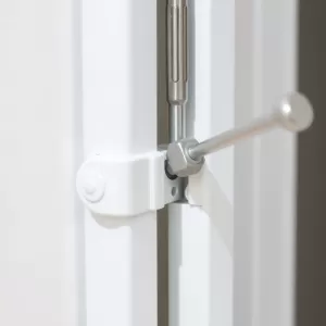 Jak wyregulować opadnięte drzwi balkonowe